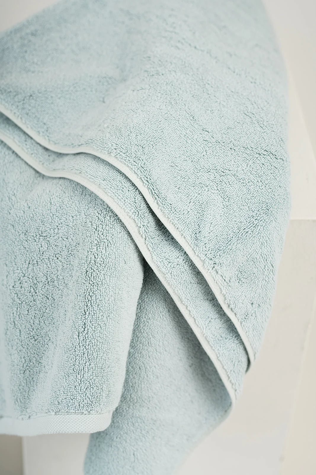 Aqua Ultra Plush Luxury Bath Towels, Set of 4