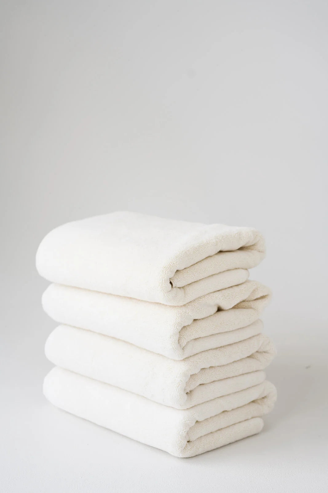 Pearl Ultra Plush Luxury Bath Towels, Set of 4